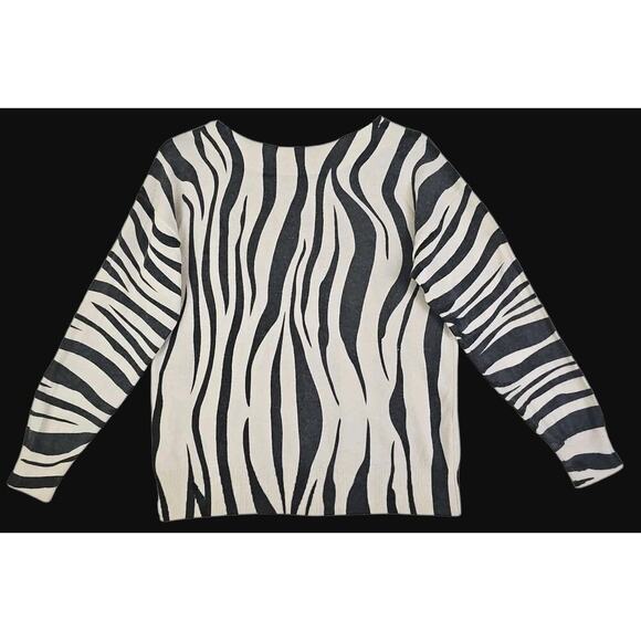 Fate~Woma Sz. M~Off-Whire/Gray Zebra Animal Print Boat Neck Sweater Angora Blend - Picture 8 of 13